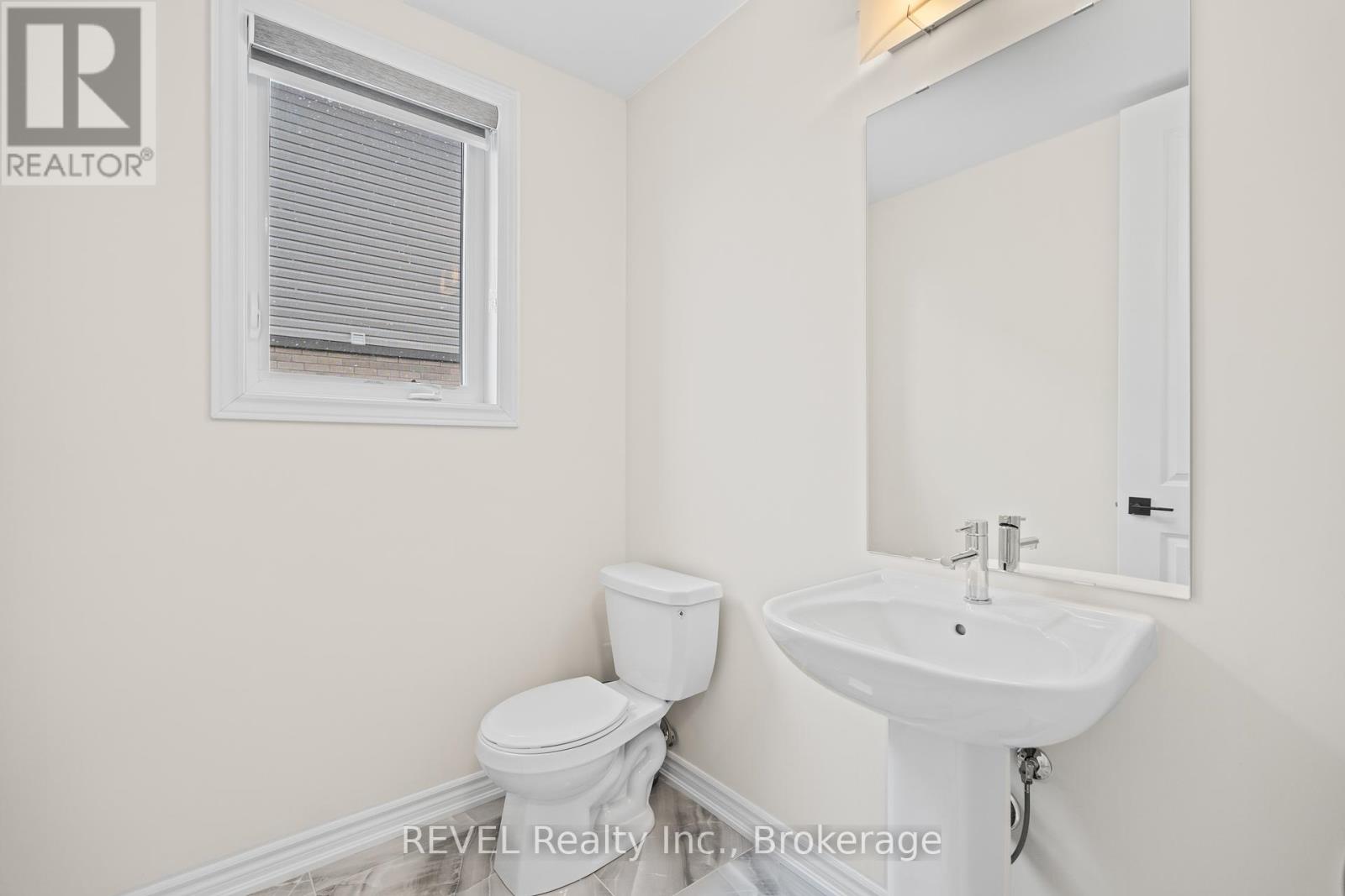 80 Explorer Way, Thorold, Ontario  L2V 0K3 - Photo 24 - X12215678
