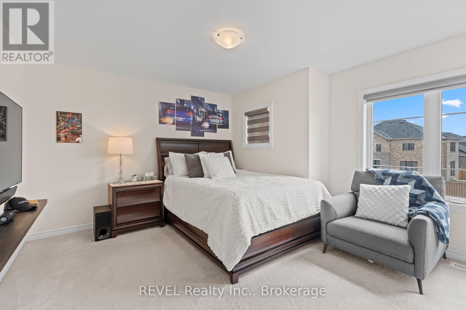 80 Explorer Way, Thorold, Ontario  L2V 0K3 - Photo 32 - X12215678