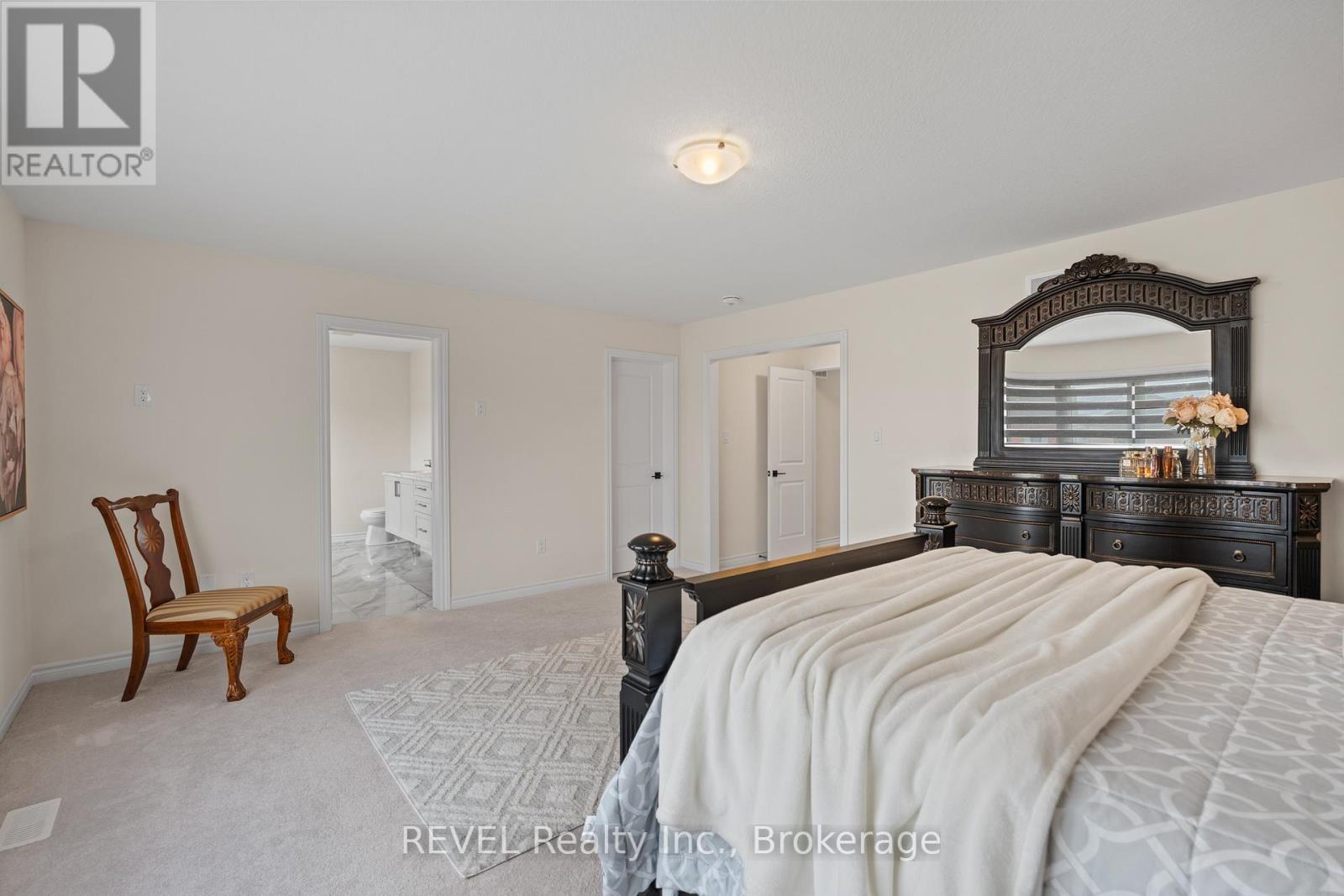 80 Explorer Way, Thorold, Ontario  L2V 0K3 - Photo 33 - X12215678
