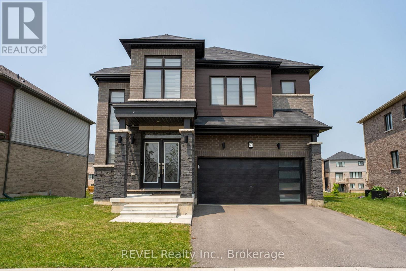 80 Explorer Way, Thorold, Ontario  L2V 0K3 - Photo 4 - X12215678
