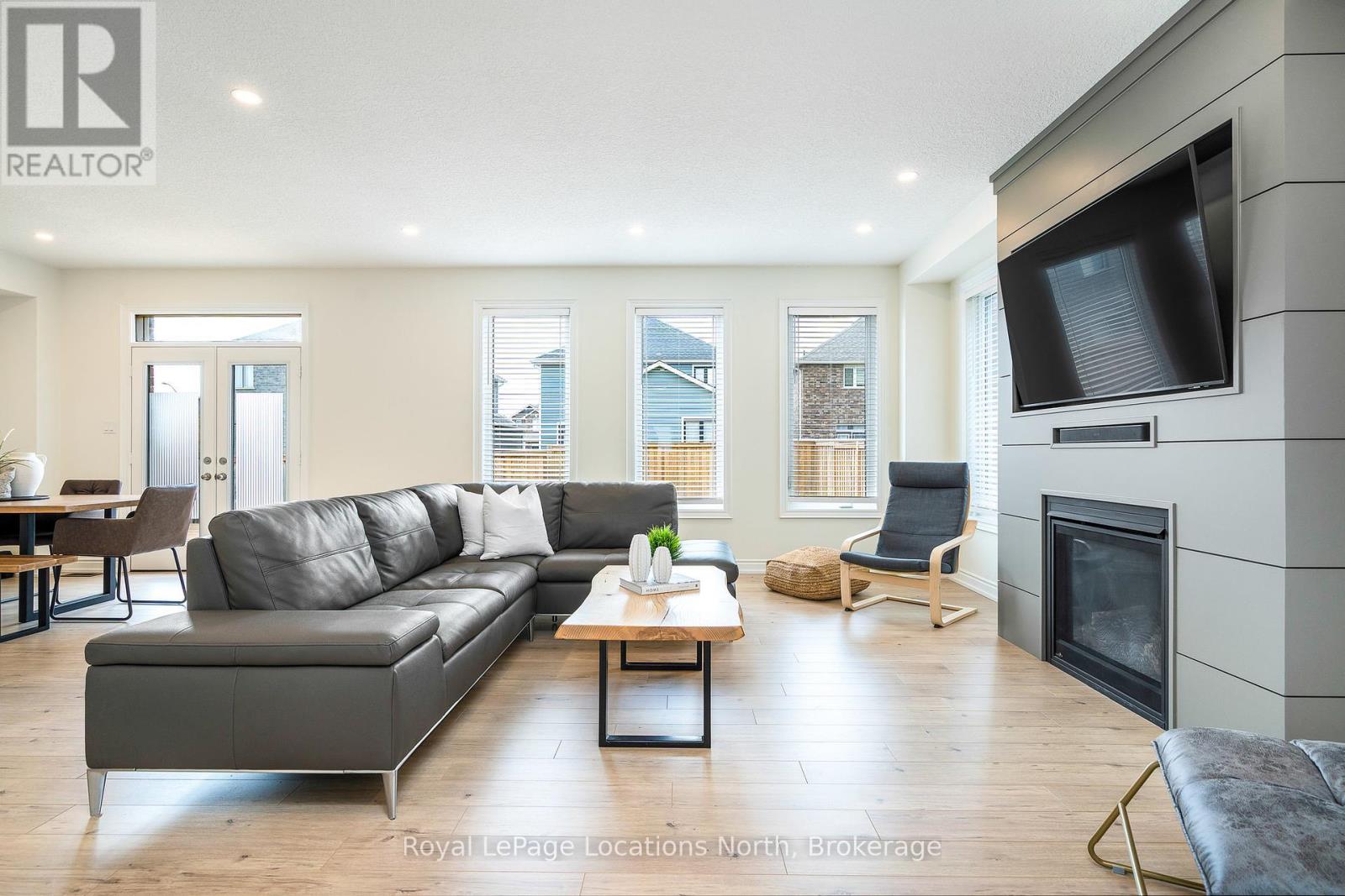 14 Gilpin Crescent, Collingwood, Ontario  L9Y 4S1 - Photo 7 - S12215705