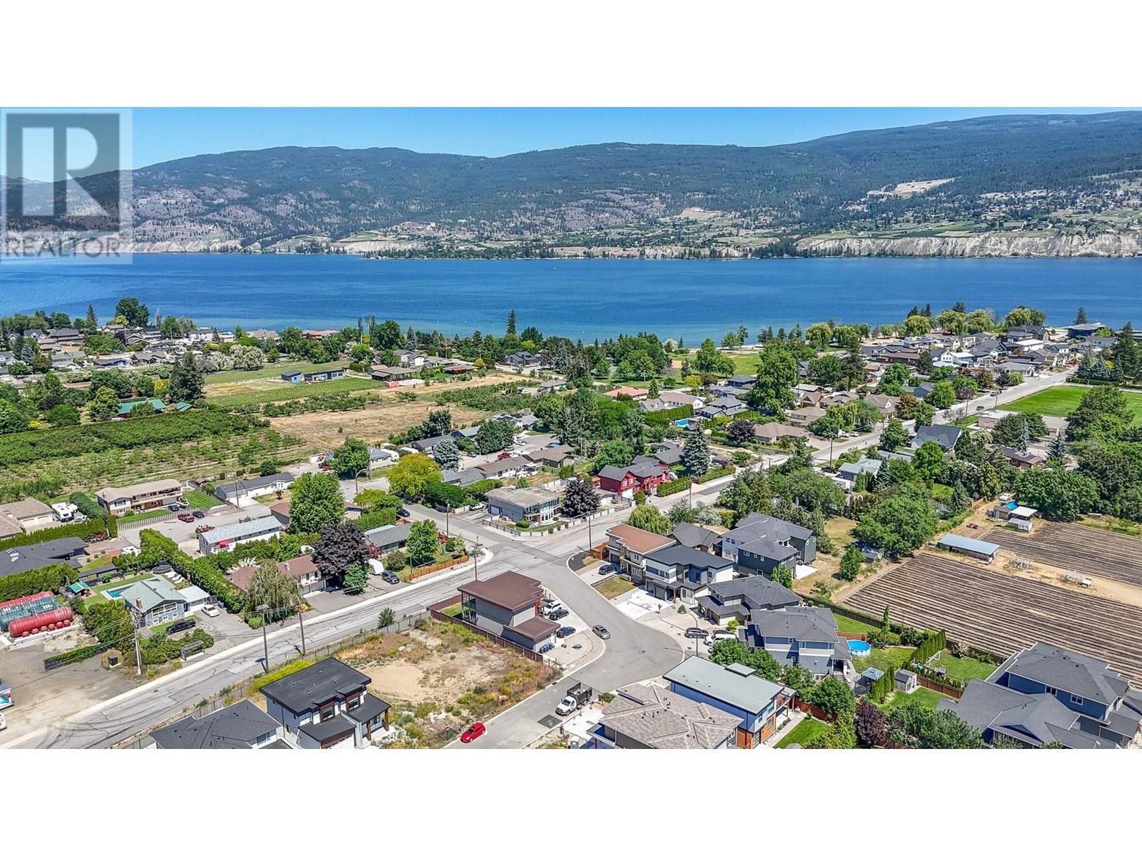 1716 Treffry Place, Summerland, British Columbia  V0H 1Z9 - Photo 10 - 10351976