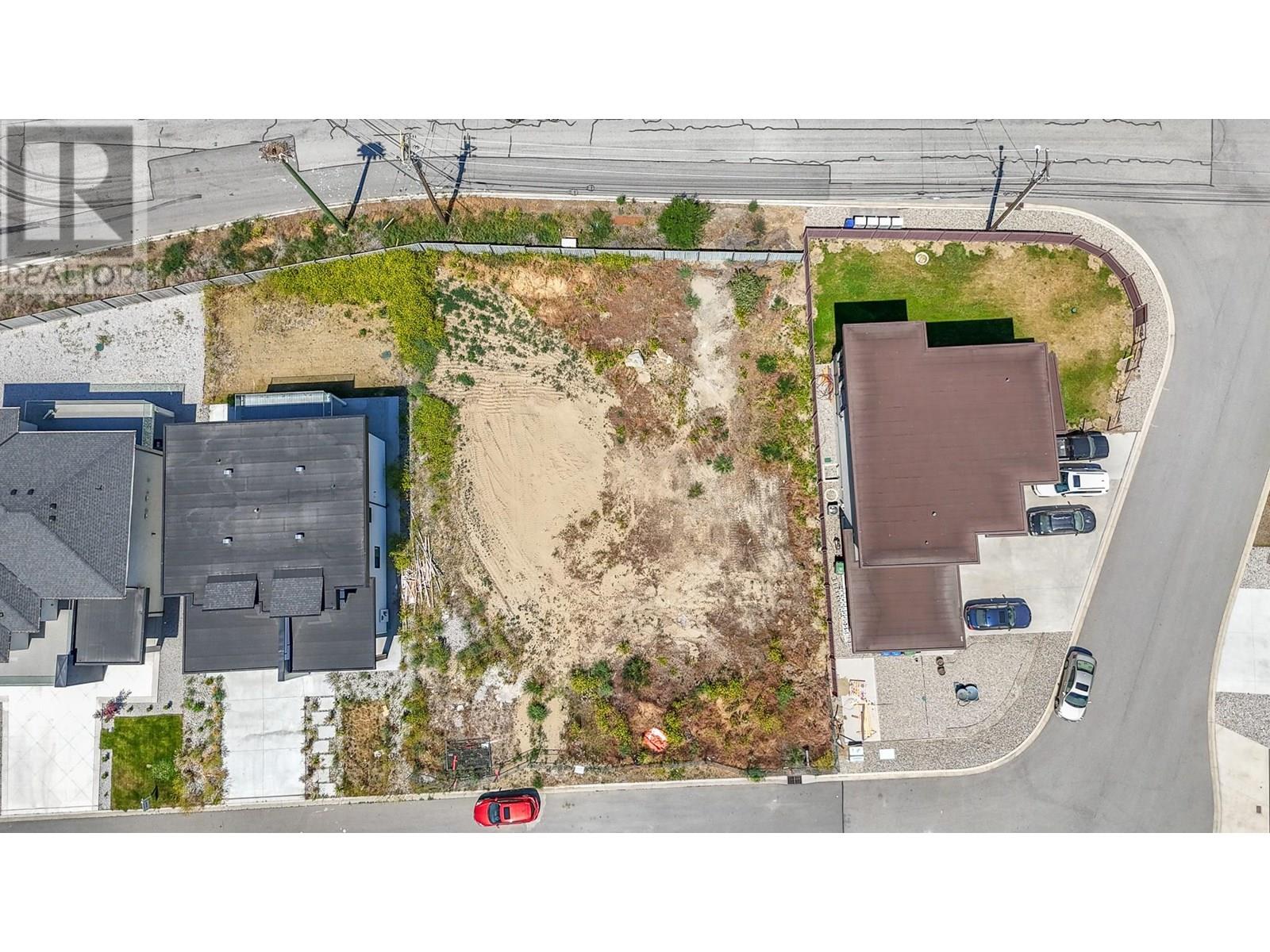 1716 Treffry Place, Summerland, British Columbia  V0H 1Z9 - Photo 3 - 10351976