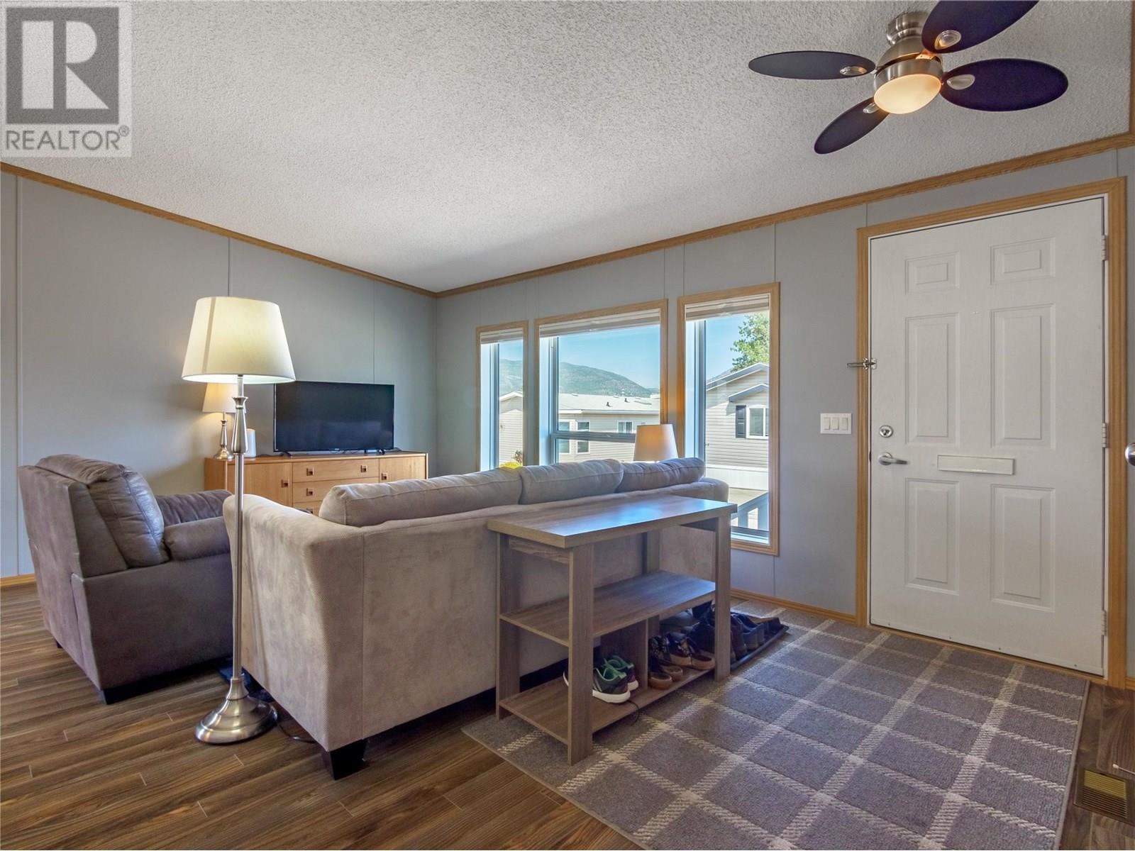 98 Okanagan Avenue Unit# 59, Penticton, British Columbia  V2A 3J5 - Photo 2 - 10351790