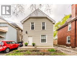 41 BRIGHTON AVENUE, Brantford, Ontario