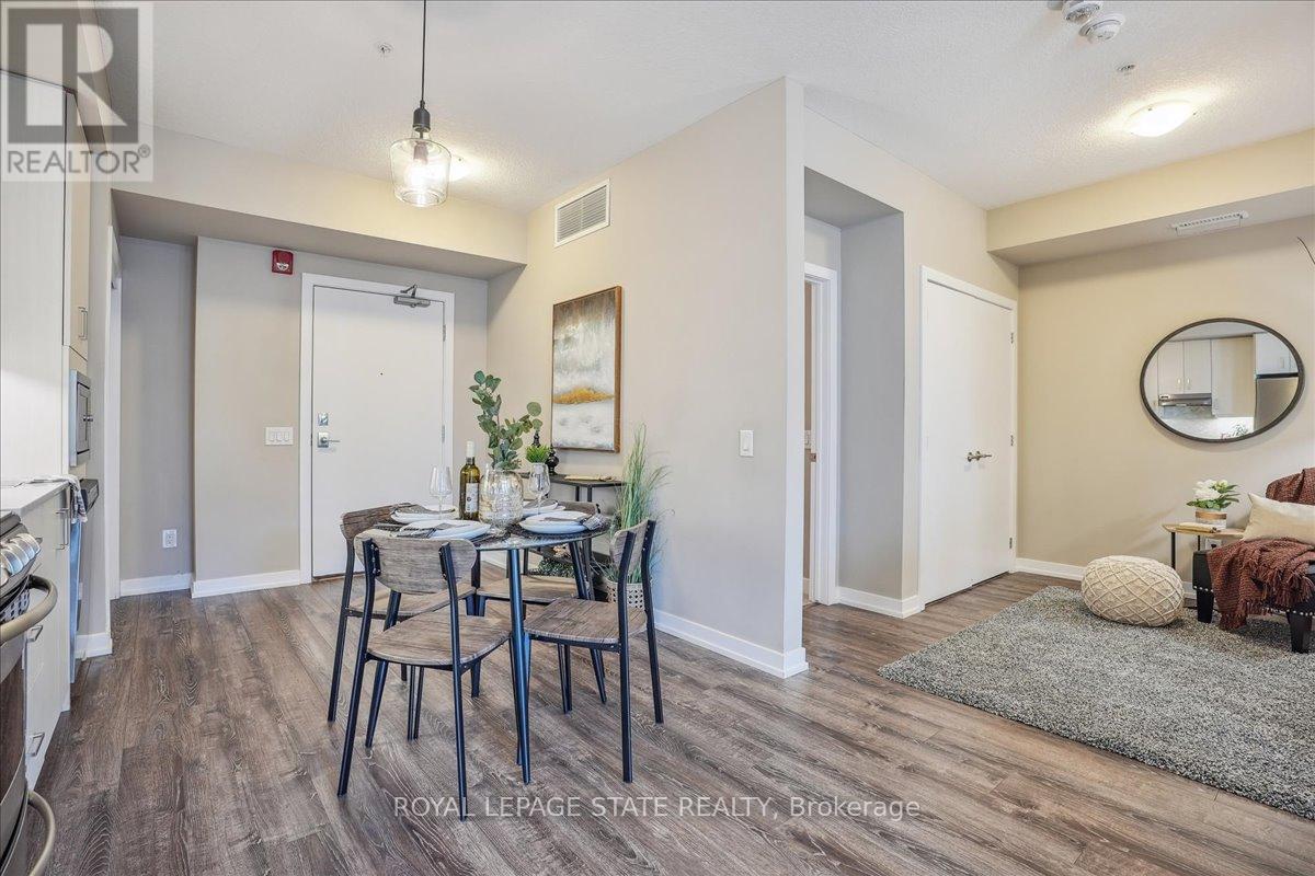 418 - 10 Esplanade Lane, Grimsby, Ontario  L3M 0H1 - Photo 8 - X12215308