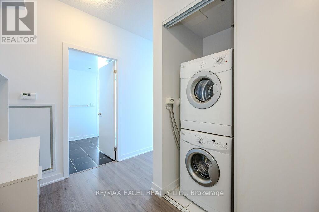710 - 85 Duke Street W, Kitchener, Ontario  N2H 0B7 - Photo 8 - X12215422