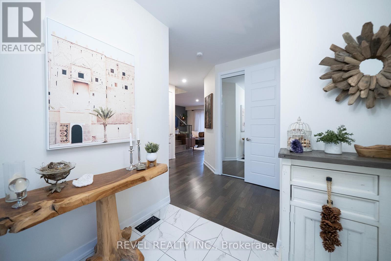 63 Santos Drive, Haldimand, Ontario  N3W 0H2 - Photo 6 - X12215453