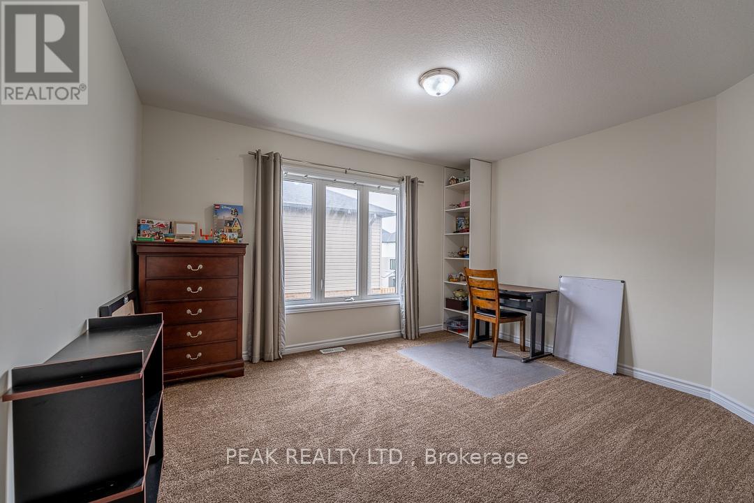 1560 Applerock Avenue, London North (North S), Ontario  N6G 0X5 - Photo 19 - X12215498