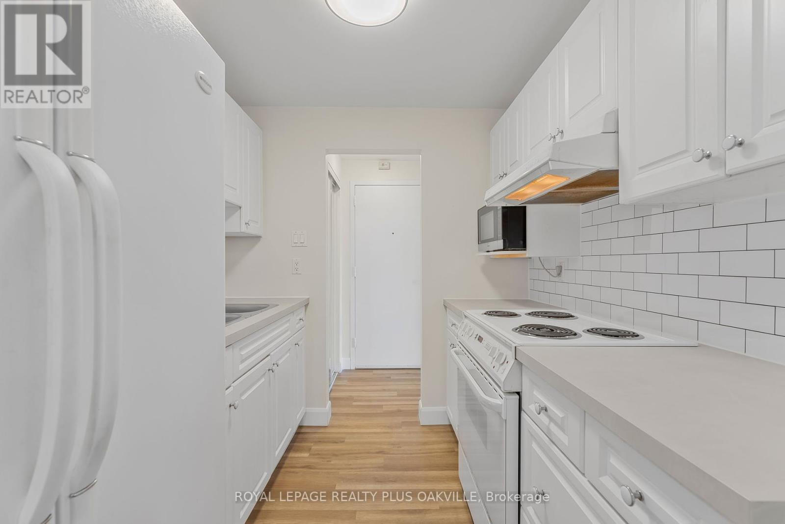 510 - 264 Grantham Avenue, St. Catharines (Carlton/bunting), Ontario  L2P 3H1 - Photo 12 - X12215582