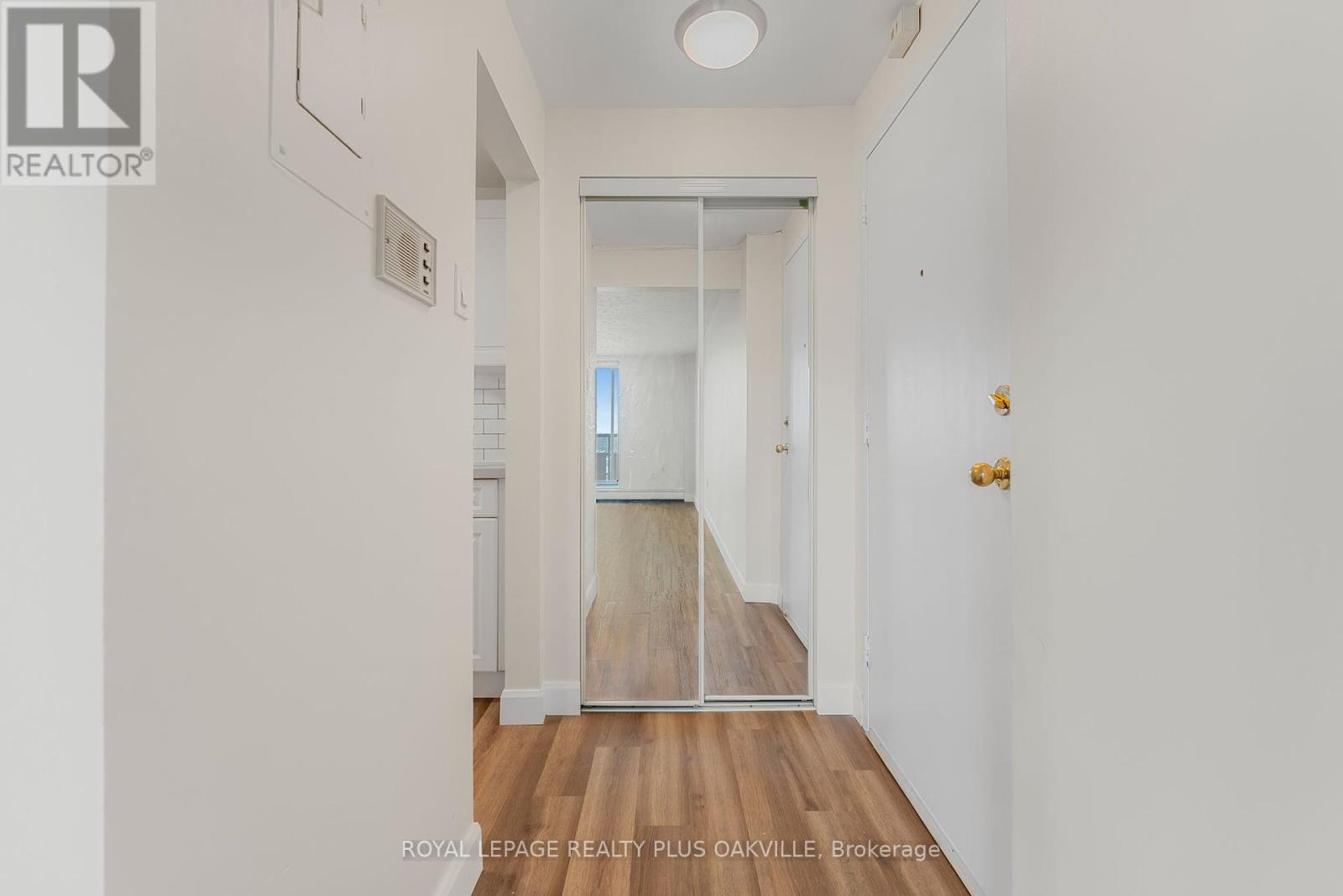 510 - 264 Grantham Avenue, St. Catharines (Carlton/bunting), Ontario  L2P 3H1 - Photo 3 - X12215582