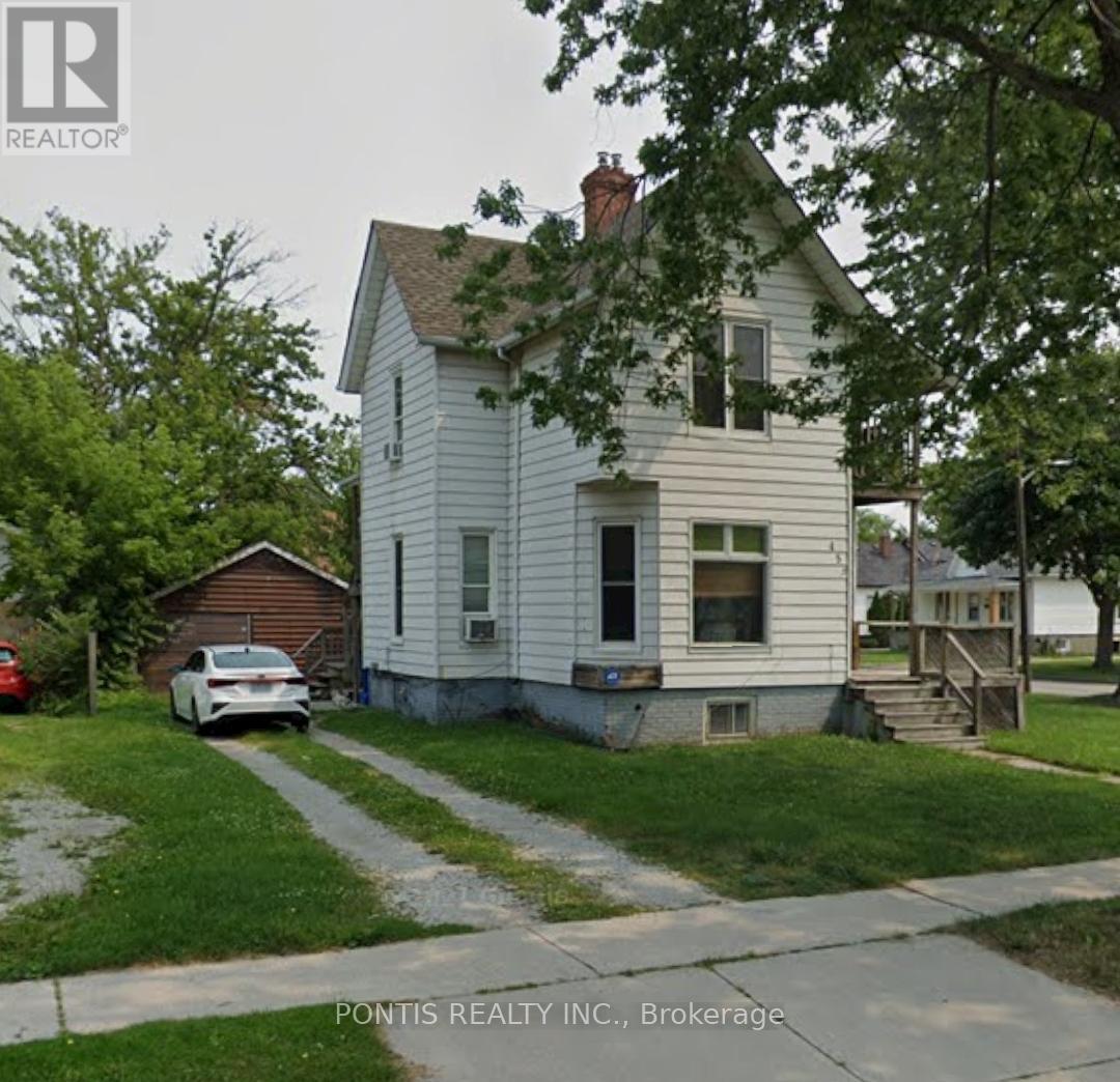 452 CONFEDERATION STREET, Sarnia, Ontario