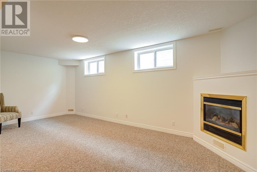 16 Churchill Street, Waterloo, Ontario  N2L 2X2 - Photo 27 - 40740559