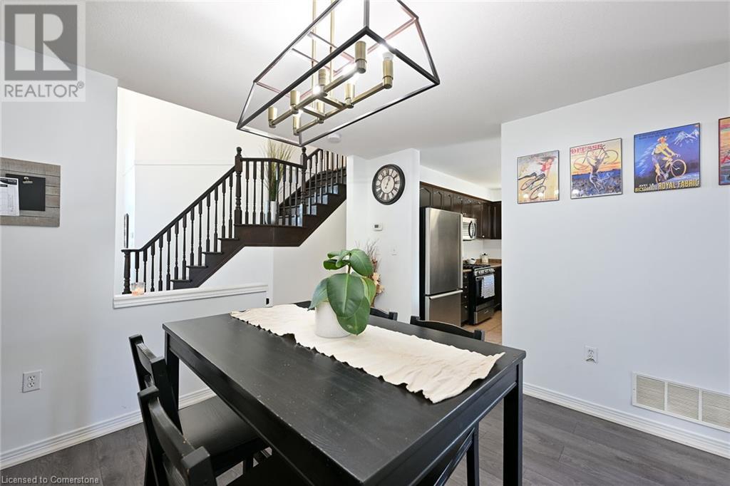 22 Bates Avenue, Hamilton, Ontario  L0R 1P0 - Photo 14 - 40733070