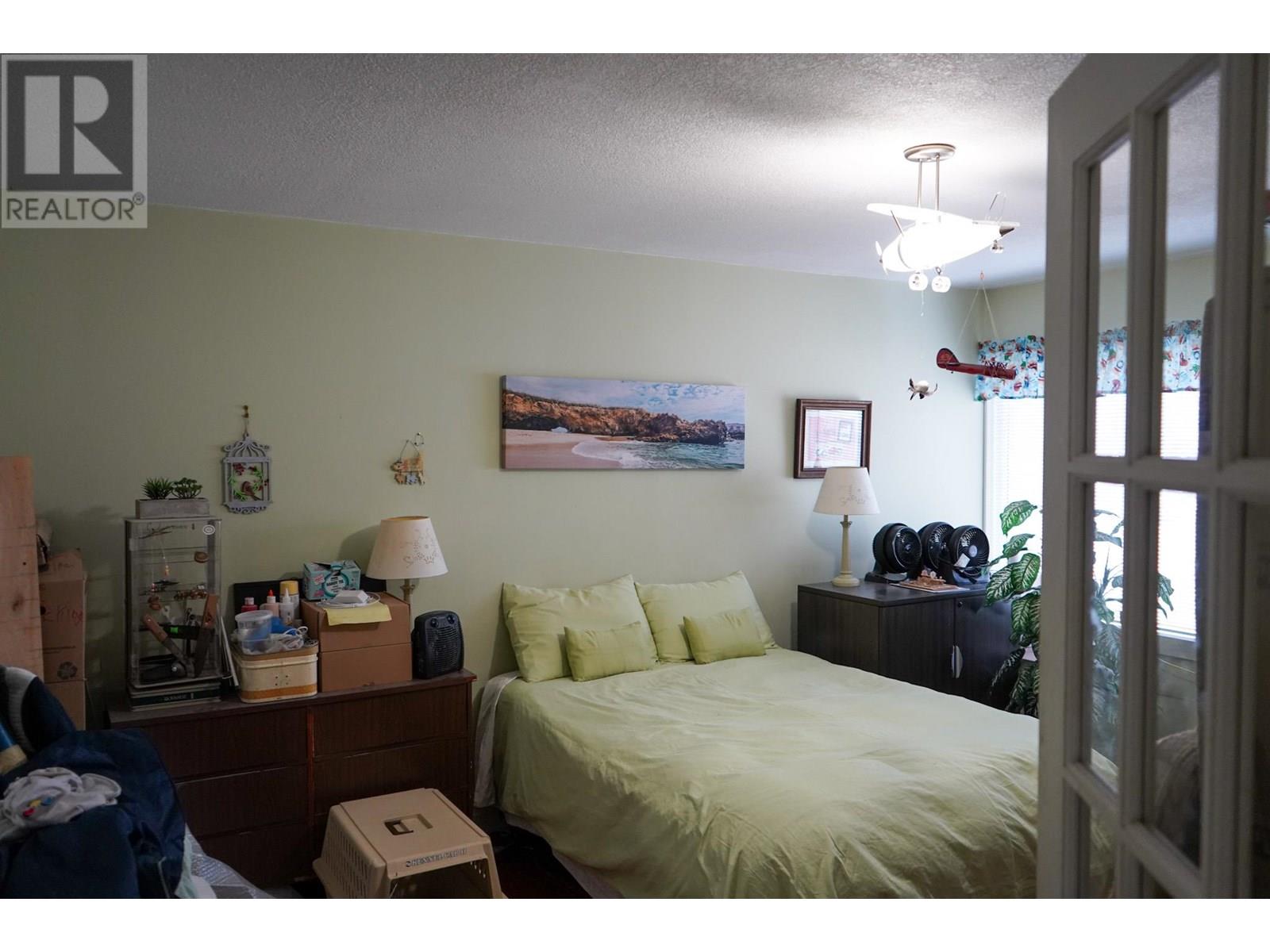 527 Shuswap Avenue, Chase, British Columbia  V0E 1M0 - Photo 8 - 10329792