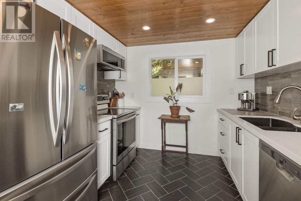 13 1416 North Road, Gibsons, British Columbia  V0N 1V1 - Photo 8 - R3014738