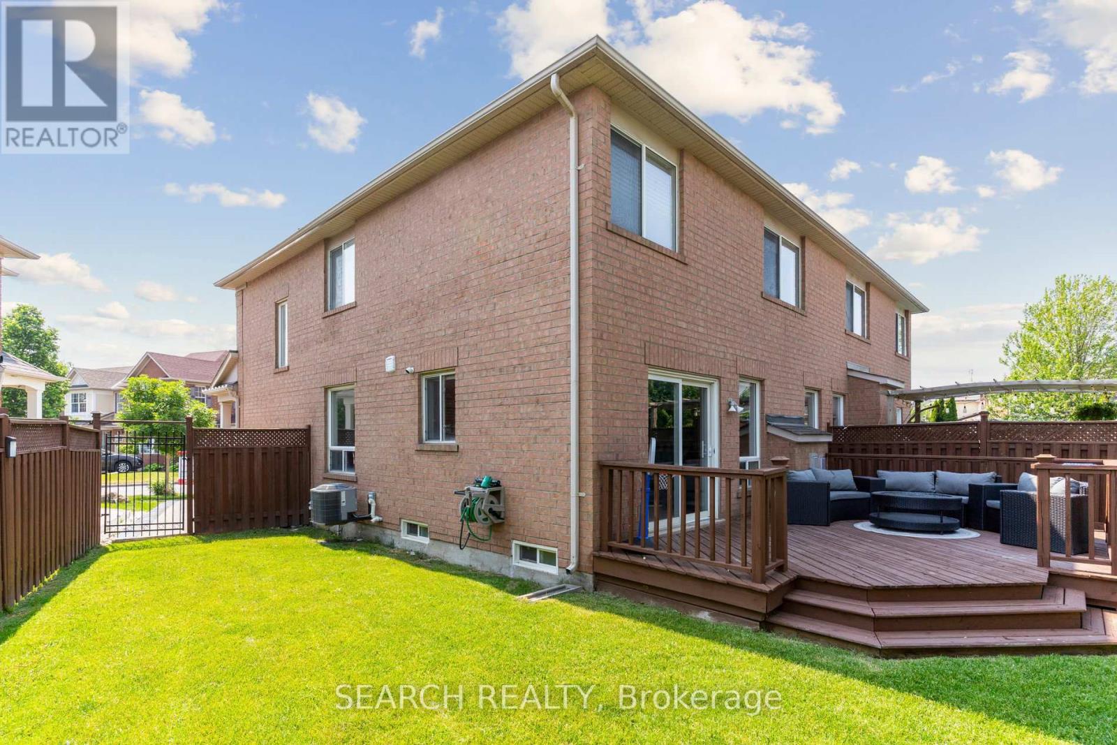 1078 Barclay Circle, Milton, Ontario  L9T 5W3 - Photo 35 - W12215444