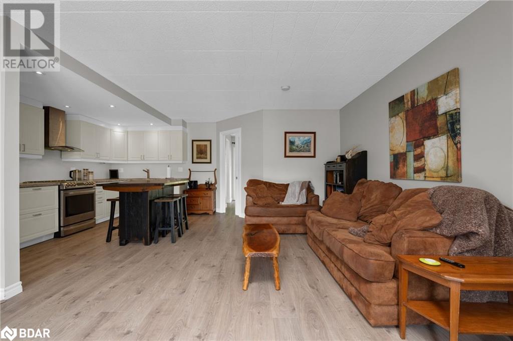 1102 Horseshoe Valley Road W Unit# 216, Oro-Medonte, Ontario  L4M 4Y8 - Photo 5 - 40739202
