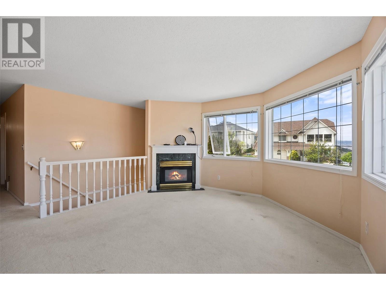 587 Monarch Drive, Kamloops, British Columbia  V2E 2L9 - Photo 9 - 10351702