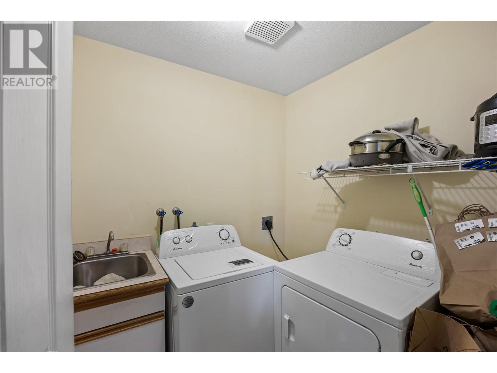 587 Monarch Drive, Kamloops, British Columbia  V2E 2L9 - Photo 41 - 10351702