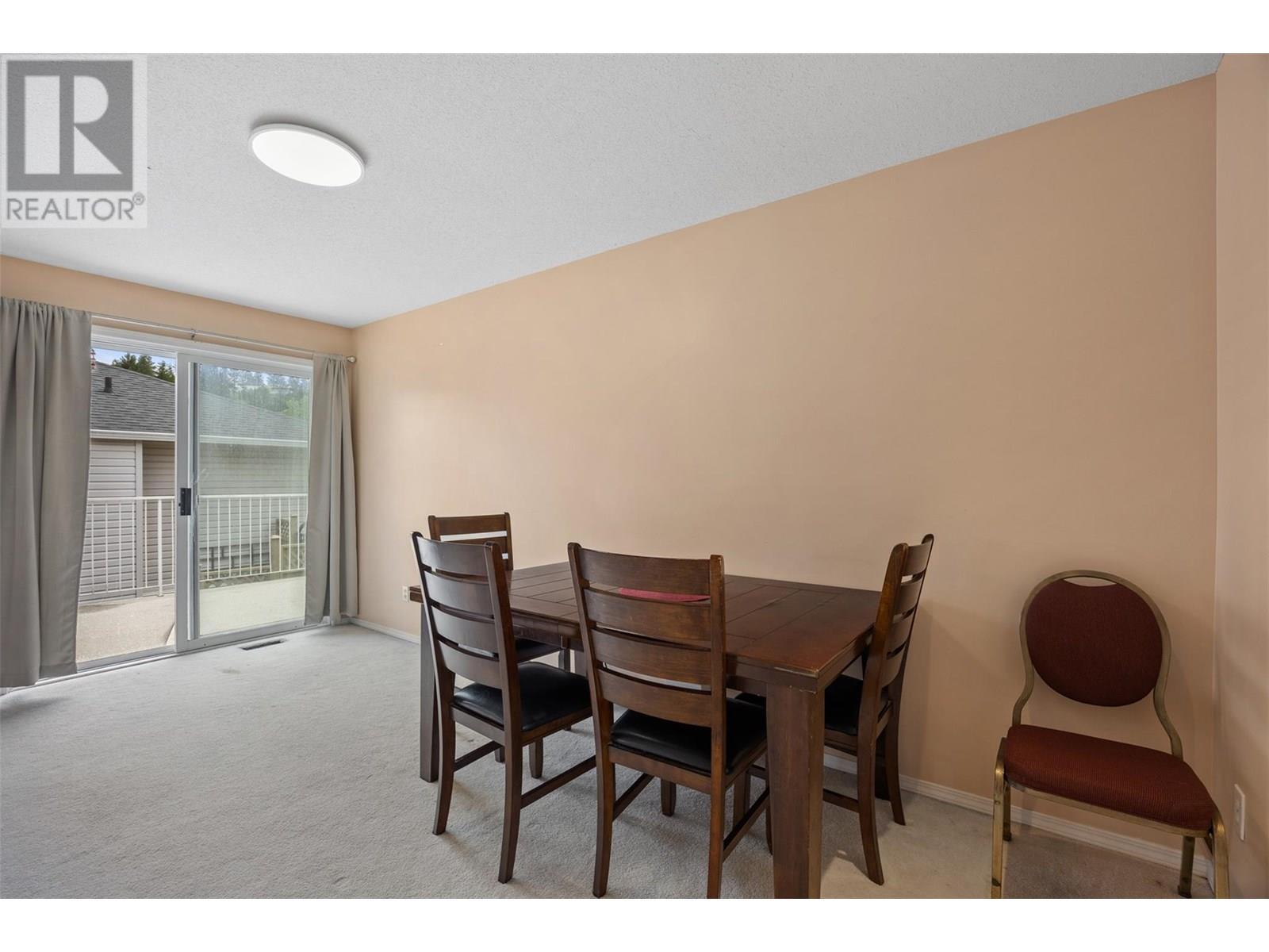 587 Monarch Drive, Kamloops, British Columbia  V2E 2L9 - Photo 13 - 10351702