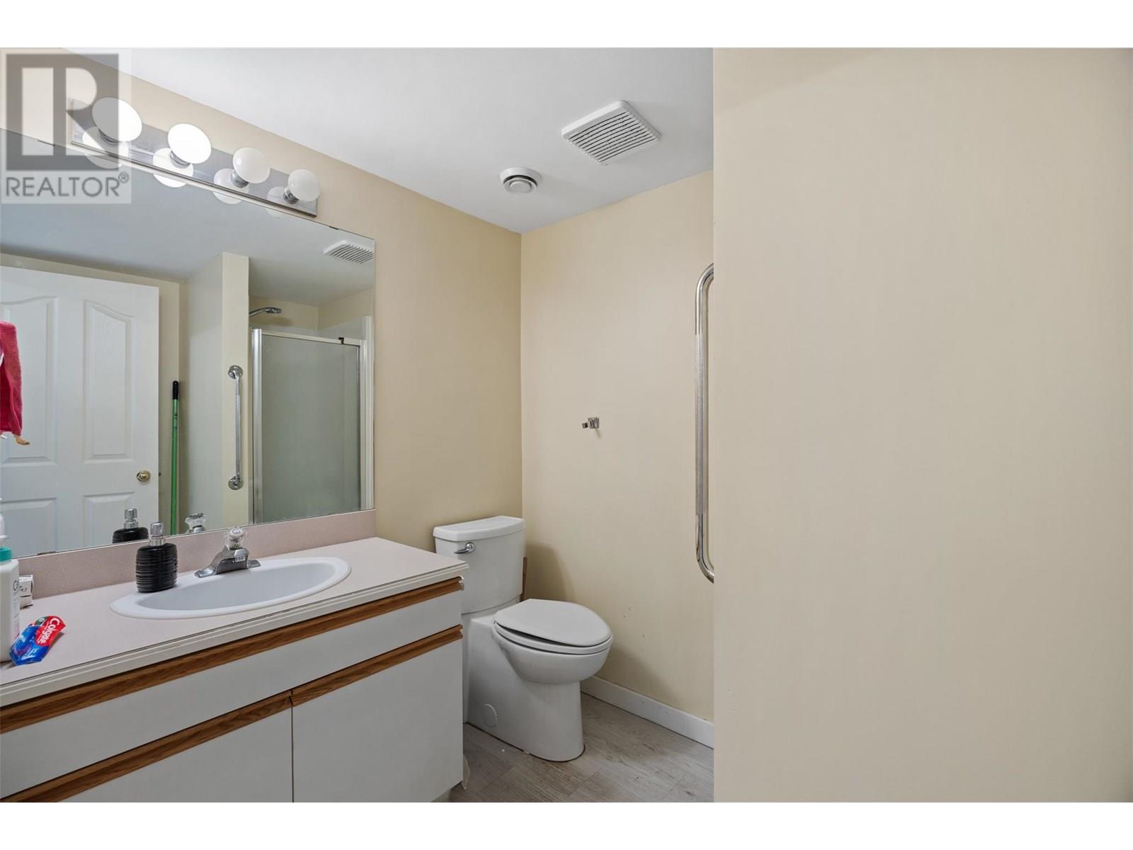 587 Monarch Drive, Kamloops, British Columbia  V2E 2L9 - Photo 40 - 10351702