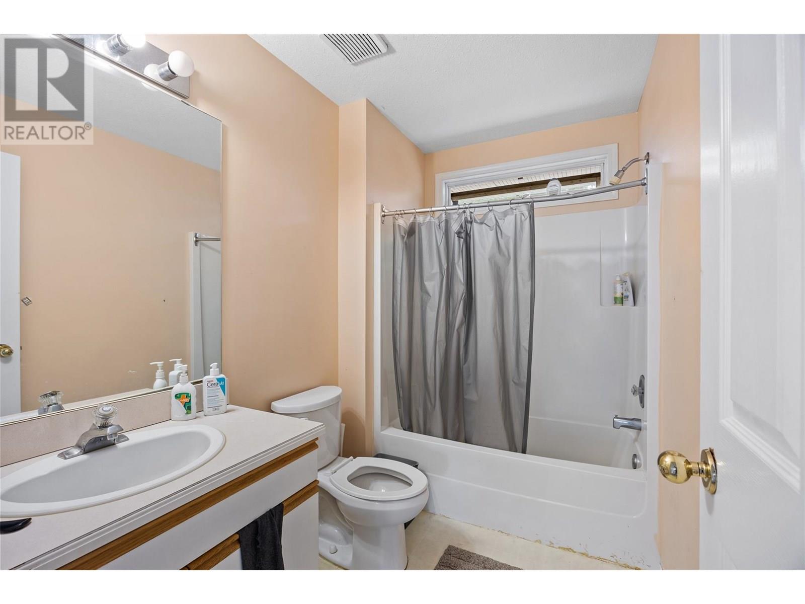 587 Monarch Drive, Kamloops, British Columbia  V2E 2L9 - Photo 30 - 10351702