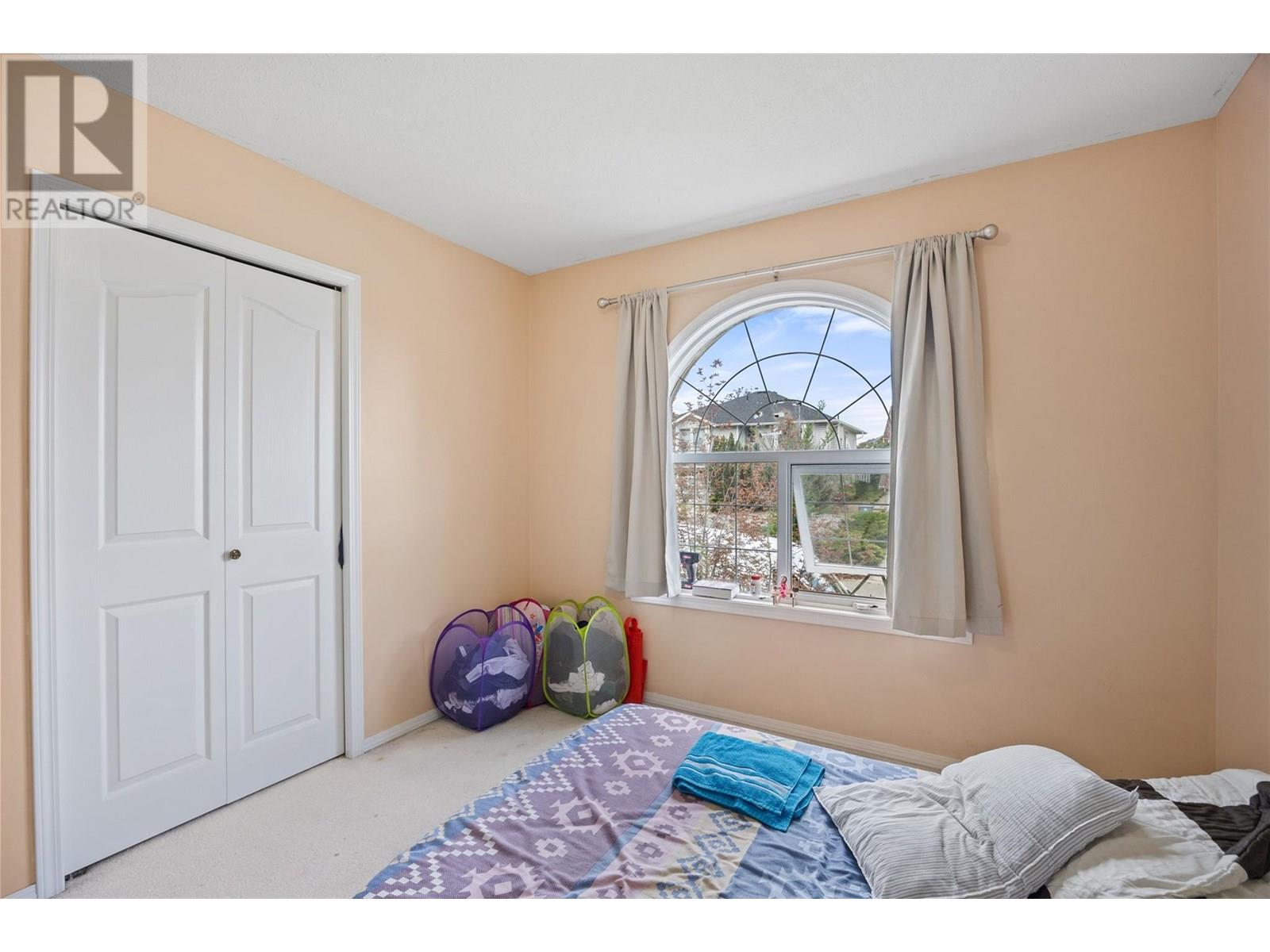 587 Monarch Drive, Kamloops, British Columbia  V2E 2L9 - Photo 26 - 10351702