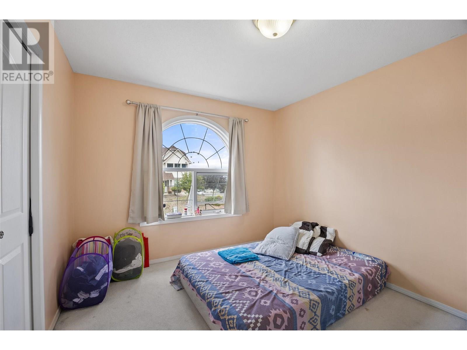 587 Monarch Drive, Kamloops, British Columbia  V2E 2L9 - Photo 27 - 10351702