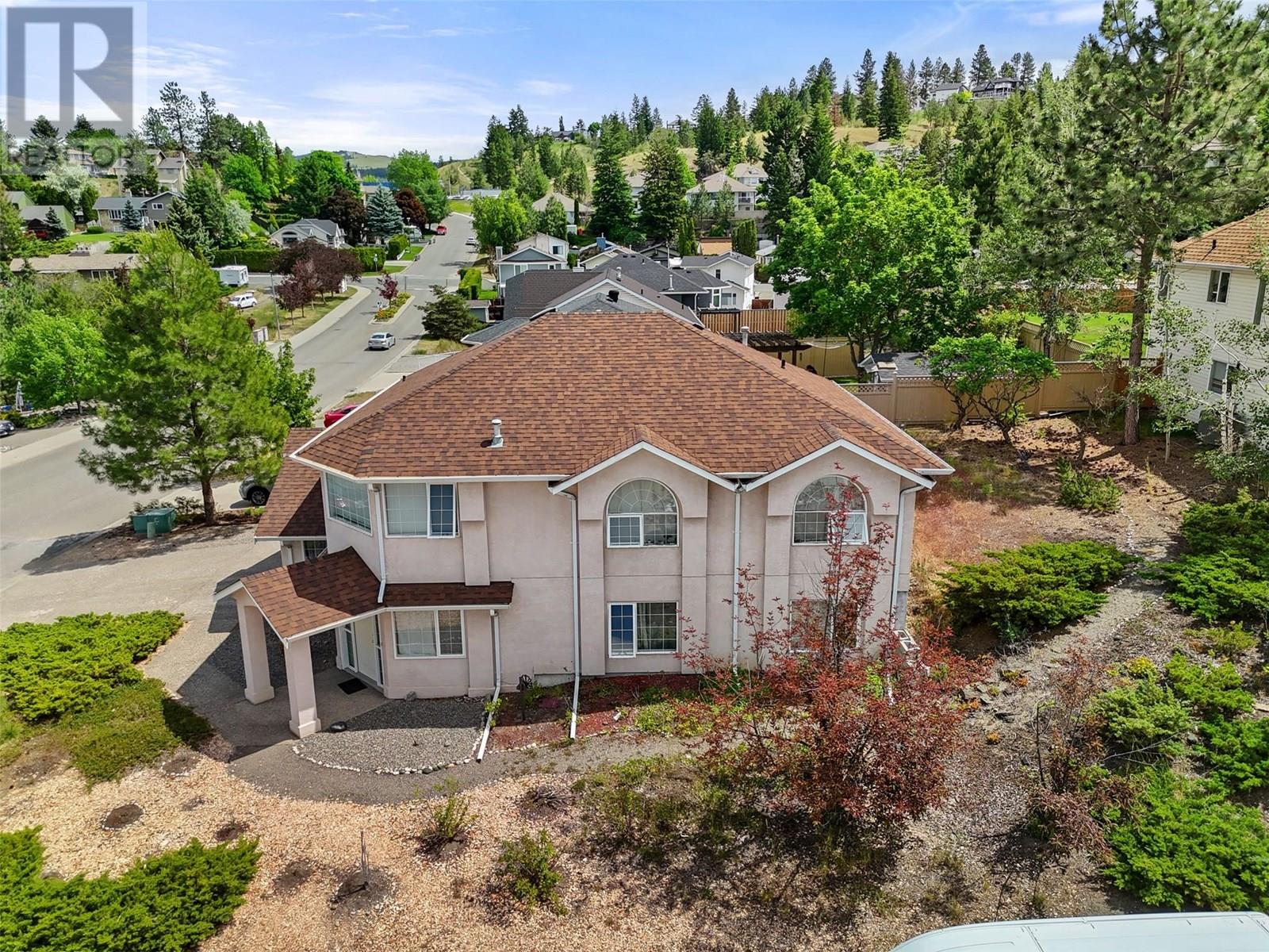 587 Monarch Drive, Kamloops, British Columbia  V2E 2L9 - Photo 4 - 10351702