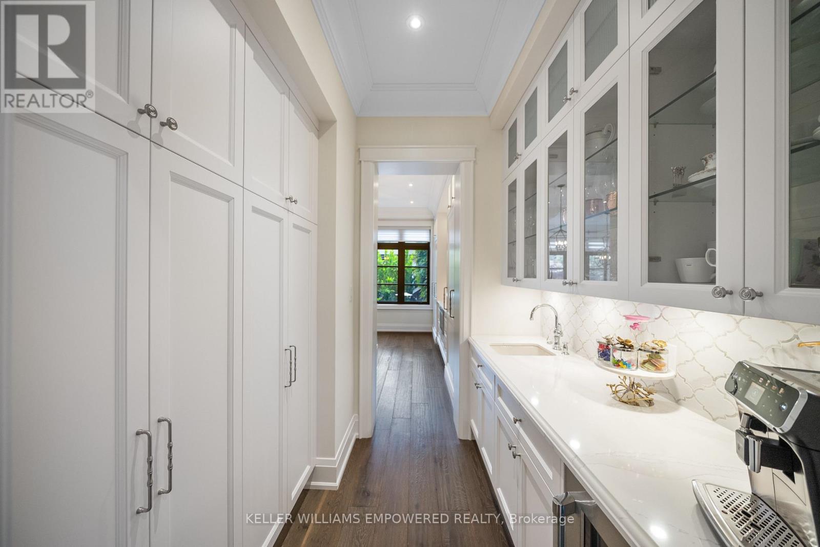 141 Pathlane Road, Richmond Hill, Ontario  L4B 4R1 - Photo 17 - N12214810