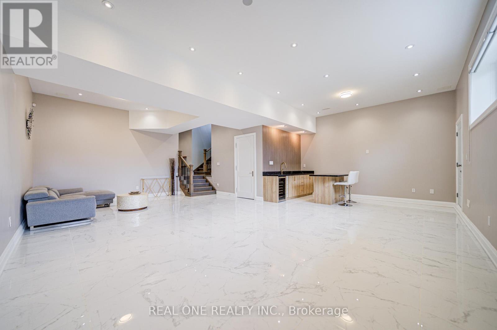 158 Waterloo Avenue, Toronto, Ontario  M3H 3Z1 - Photo 45 - C12209451