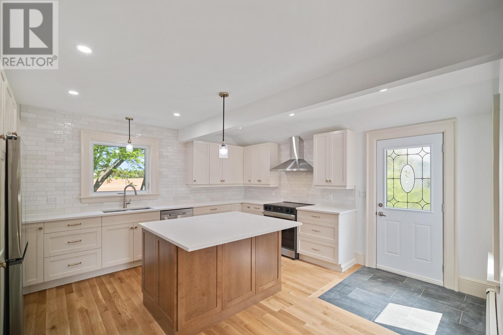 68 Sleepy Hollow Road, Miltonvale Park, Prince Edward Island  C1E 0Y7 - Photo 12 - 202514417