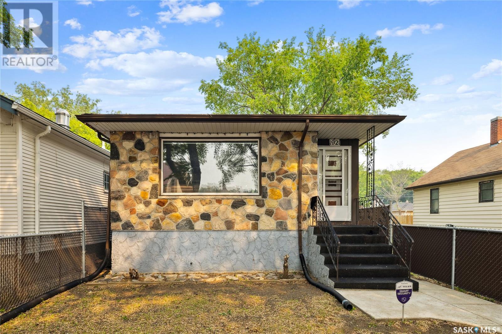 1921 Toronto STREET, regina, Saskatchewan