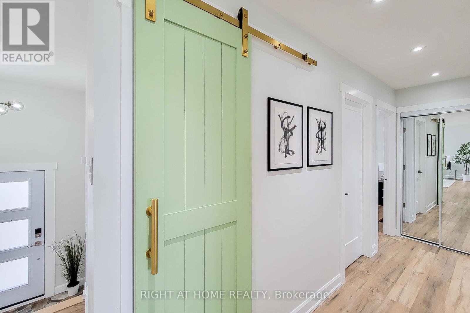 3412 Putter Place, Burlington, Ontario  L7N 2P4 - Photo 13 - W12167370