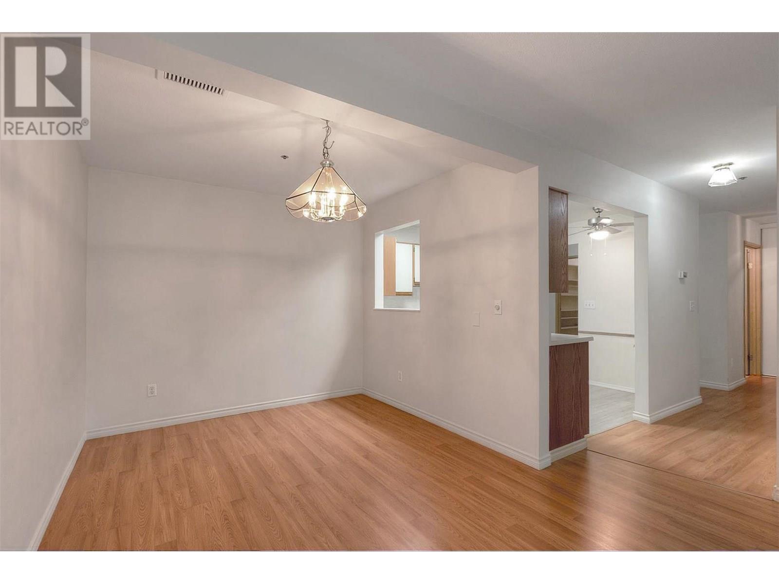1045 Sutherland Avenue Unit# 112, Kelowna, British Columbia  V1Y 5Y1 - Photo 5 - 10351746