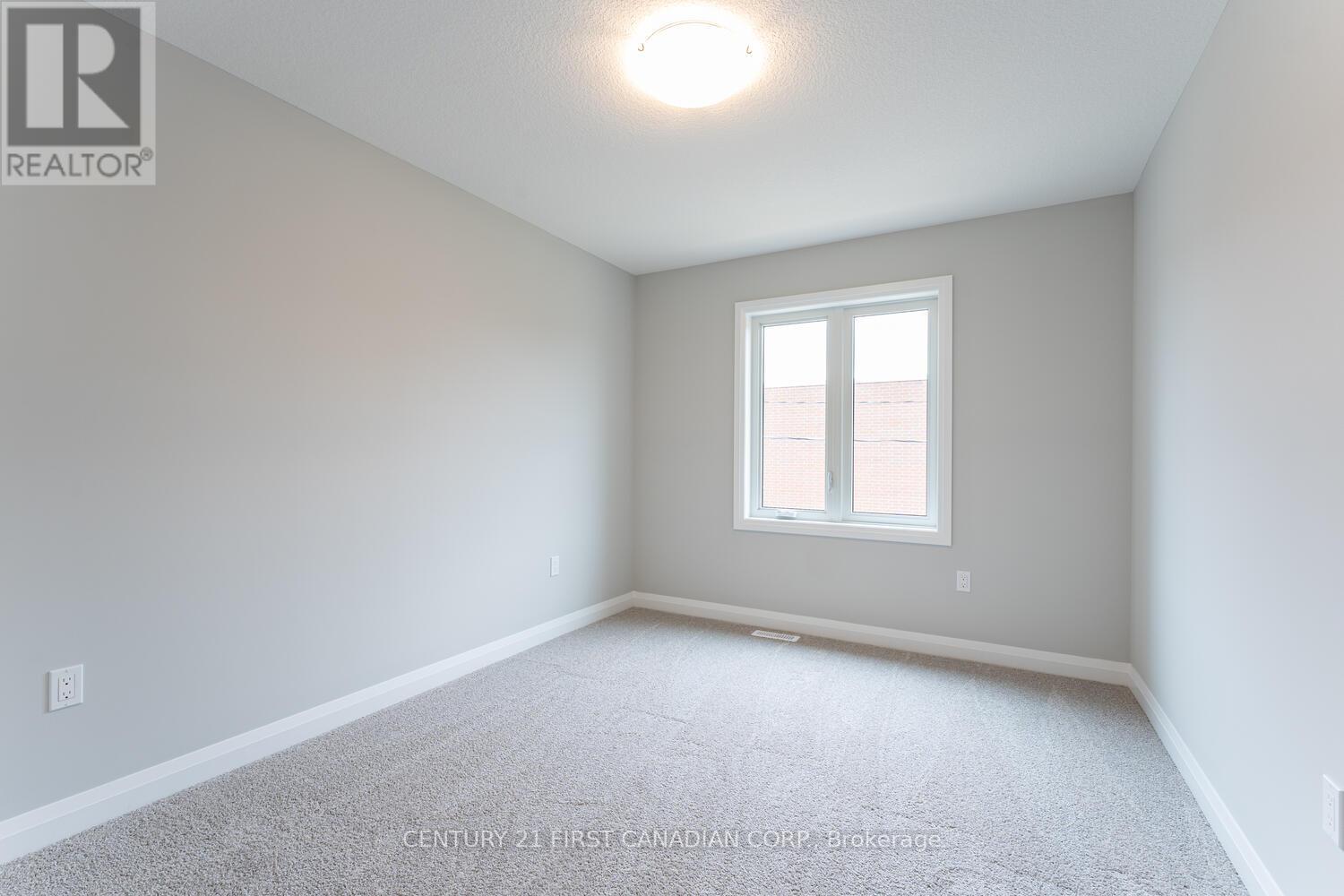 7 - 17 Nicholson Street, Lucan Biddulph (Lucan), Ontario  N0M 2J0 - Photo 21 - X12215852