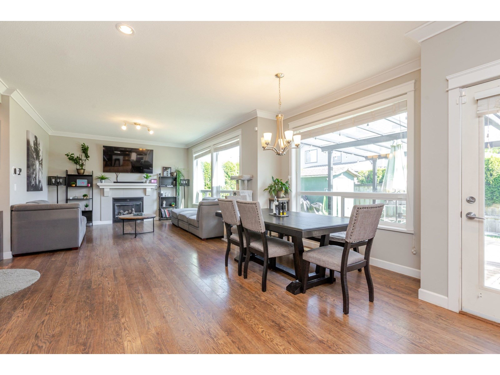 32648 Lissimore Avenue, Mission, British Columbia  V2V 0C4 - Photo 15 - R3012893