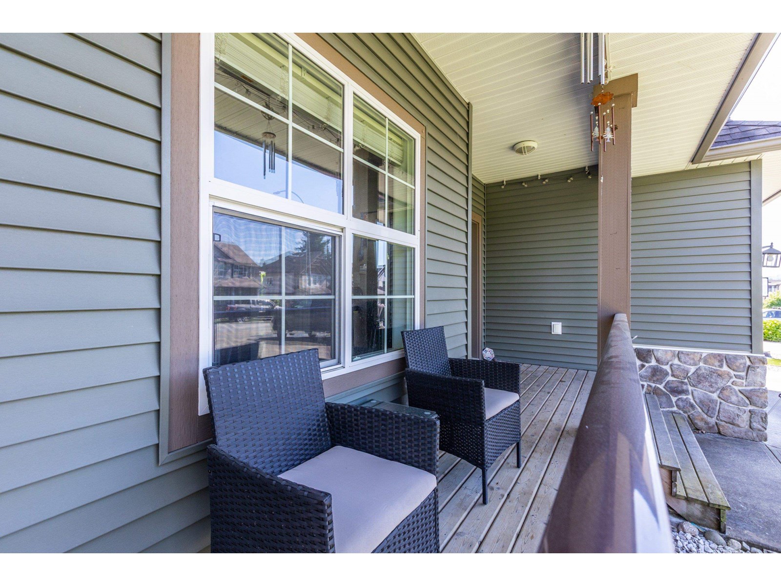 32648 Lissimore Avenue, Mission, British Columbia  V2V 0C4 - Photo 4 - R3012893