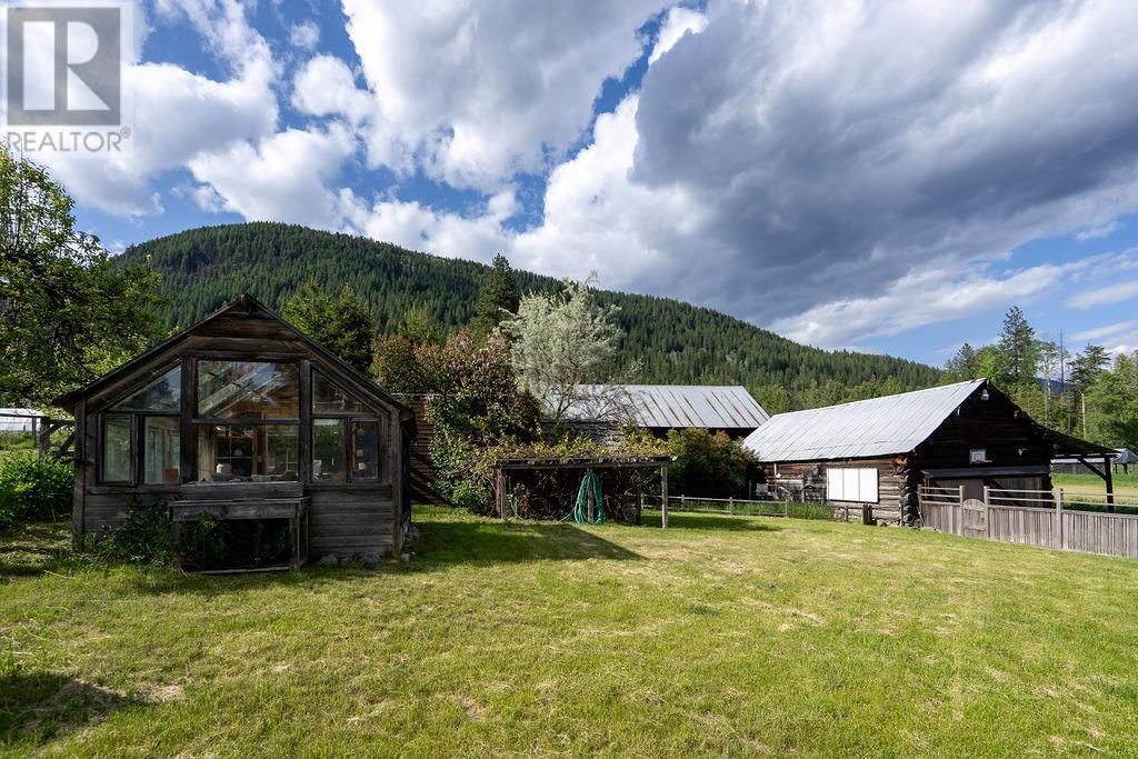 3164 Heddle Road, Nelson, British Columbia  V1L 6M2 - Photo 46 - 10351881