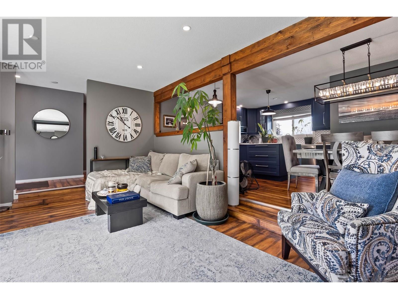 Property at 1191 SCHUBERT Drive image 4
