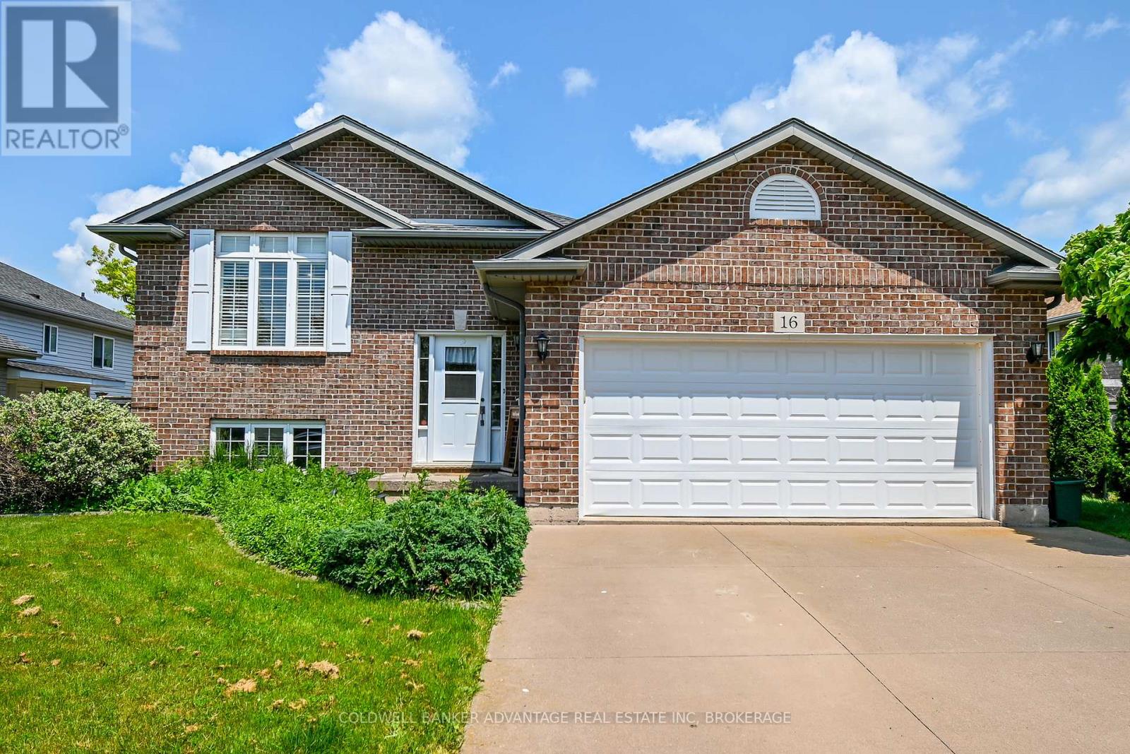 Property at 16 WELLANDVALE DRIVE image 1