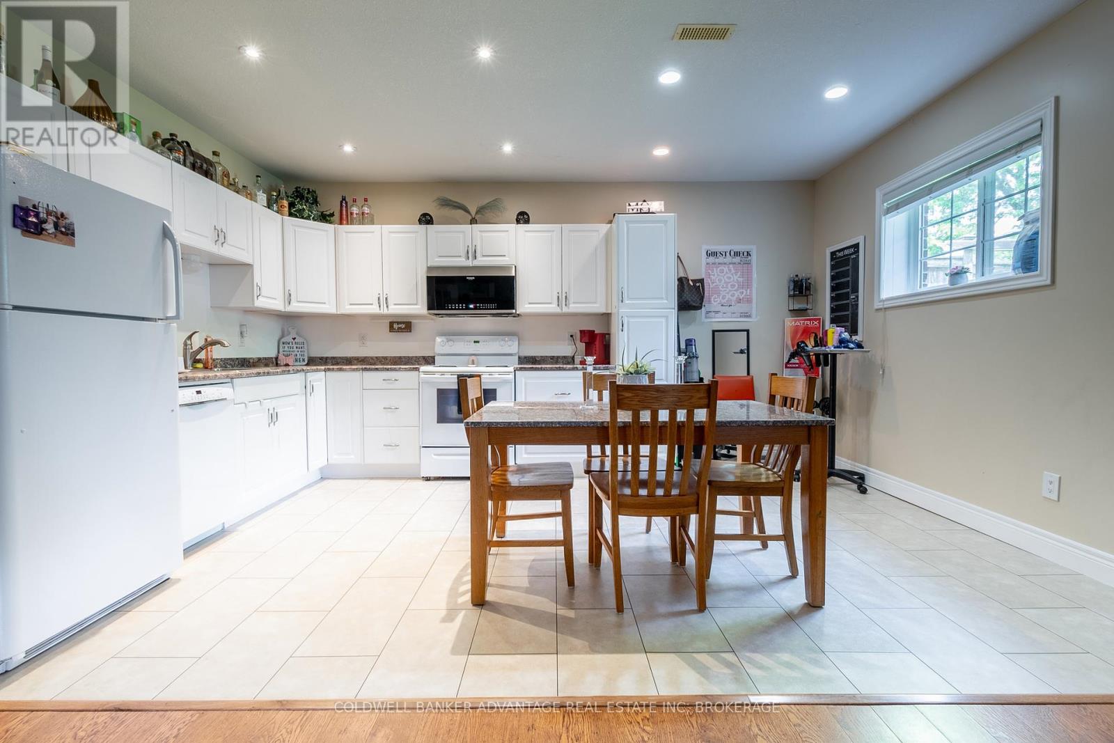 16 Wellandvale Drive, Welland, Ontario  L3C 7C4 - Photo 19 - X12215792