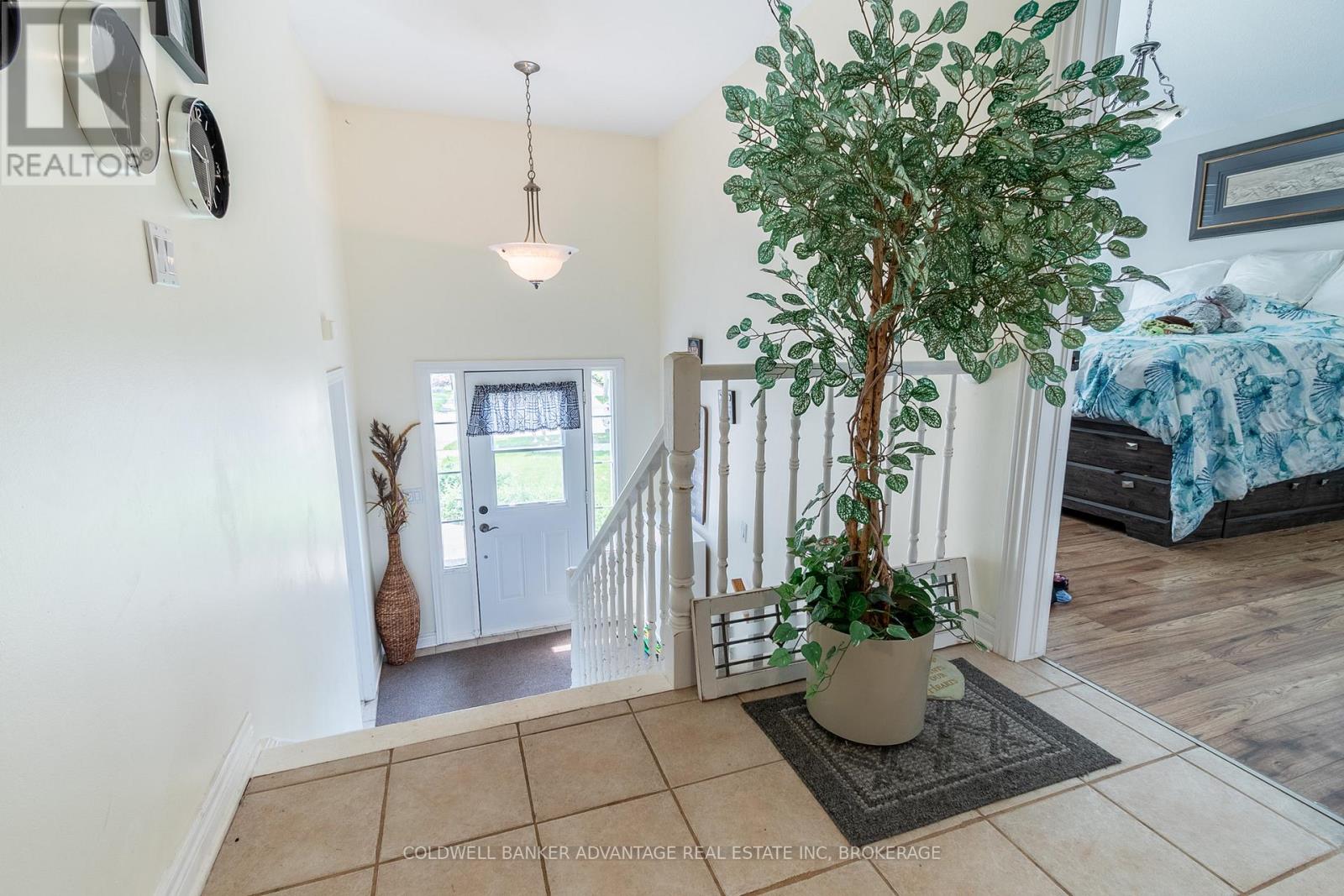 Property at 16 WELLANDVALE DRIVE image 3