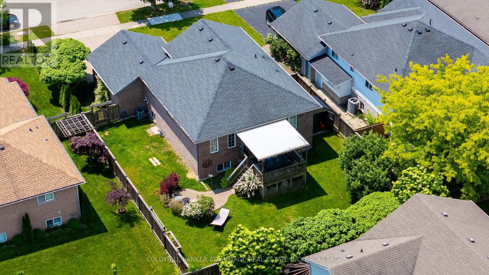 16 Wellandvale Drive, Welland, Ontario  L3C 7C4 - Photo 33 - X12215792