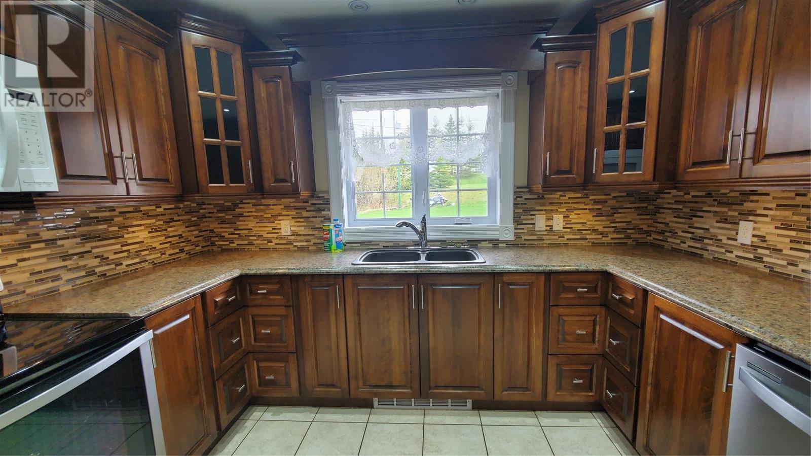 10 Brunswick Road, St. Anthony, Newfoundland & Labrador  A0K 4S0 - Photo 18 - 1286151