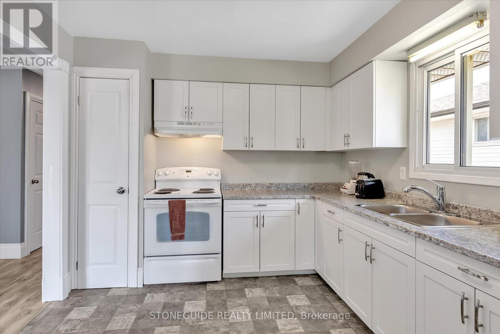2047 Foxfarm Road, Peterborough West, Ontario  K9K 1P8 - Photo 14 - X12215839