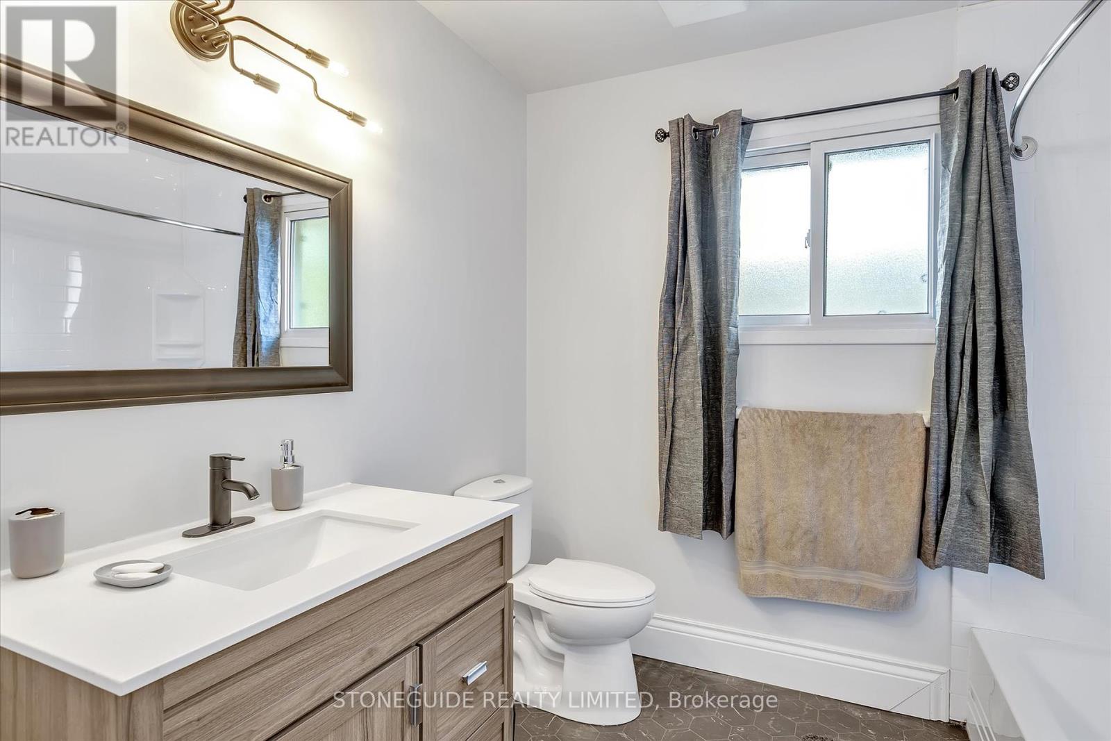 2047 Foxfarm Road, Peterborough West, Ontario  K9K 1P8 - Photo 22 - X12215839