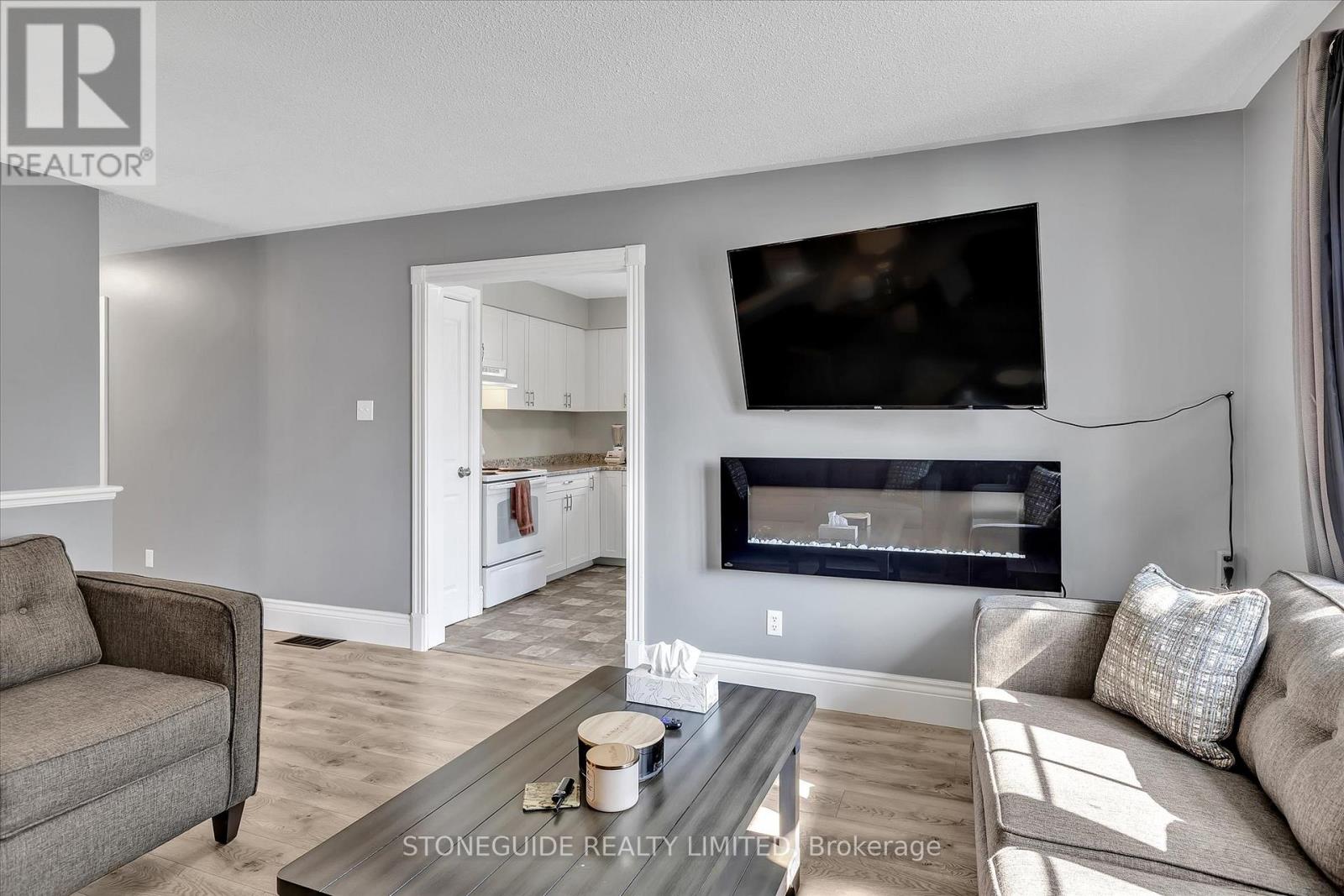 2047 Foxfarm Road, Peterborough West, Ontario  K9K 1P8 - Photo 9 - X12215839