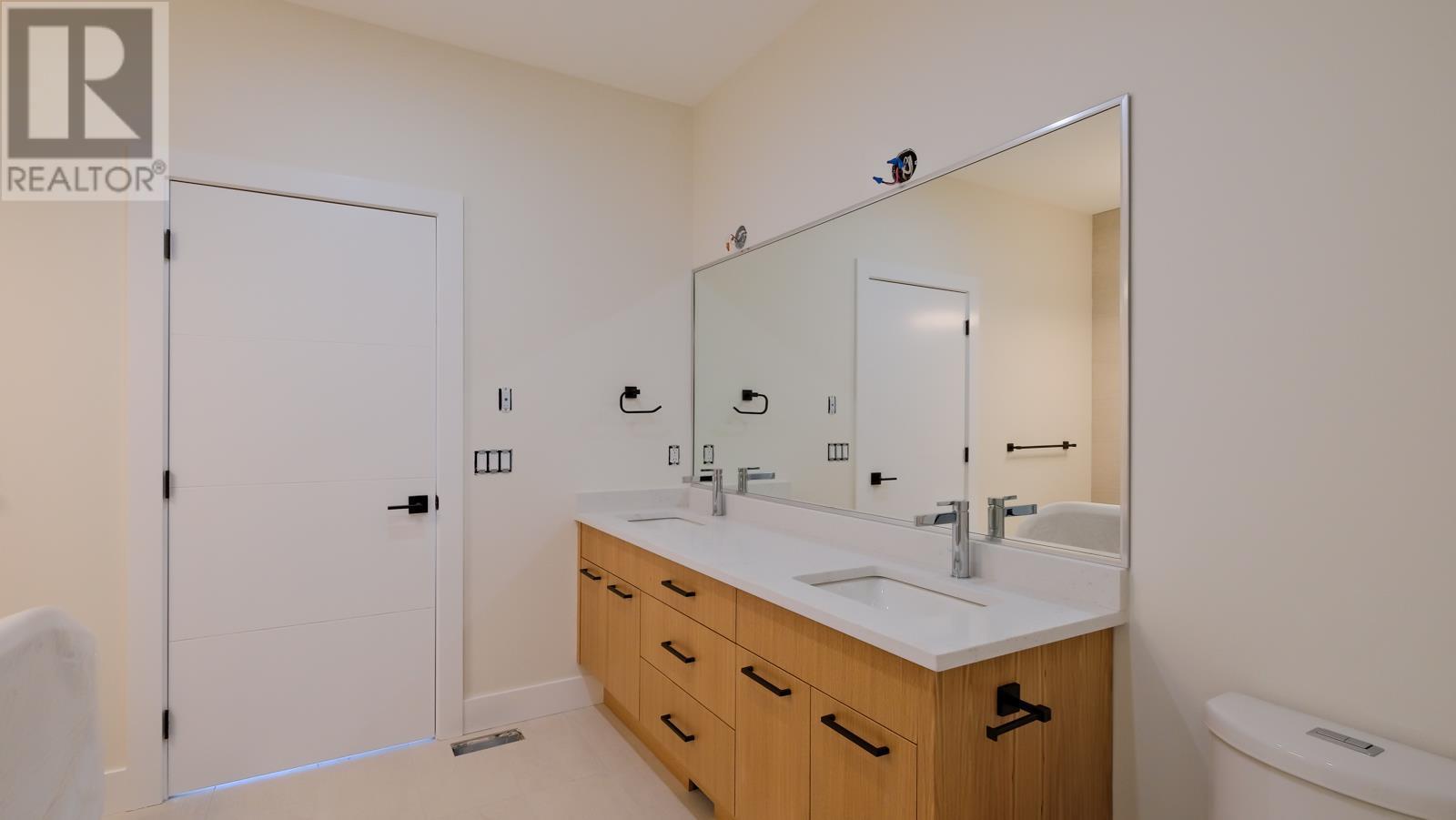 402 Trestle Ridge Drive, Kelowna, British Columbia  V1W 5M3 - Photo 14 - 10336373